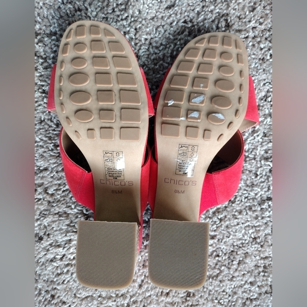 Chico's Faux Suede Block Heel Mules 8.5 NWOT - Picture 6 of 8